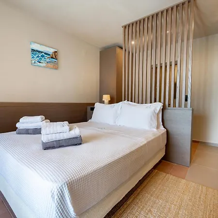 Akti Elia Chalkidiki With Private Pools *
