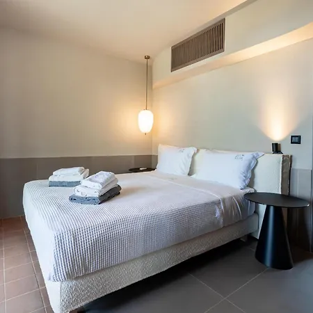 Akti Elia Chalkidiki With Private Pools *