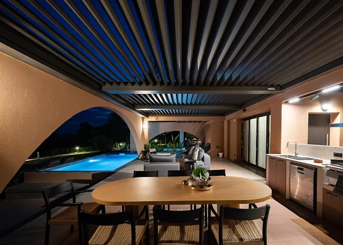 Akti Elia Chalkidiki With Private Pools * Nikiti (Sithonia)