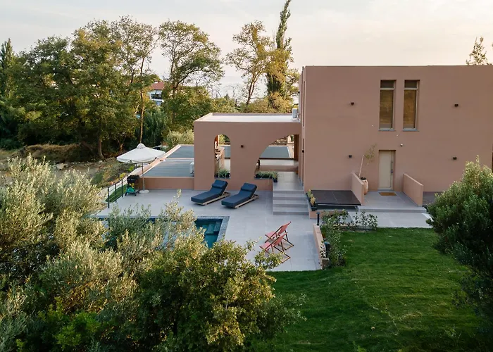 Vila Akti Elia Chalkidiki With Private Pools *
