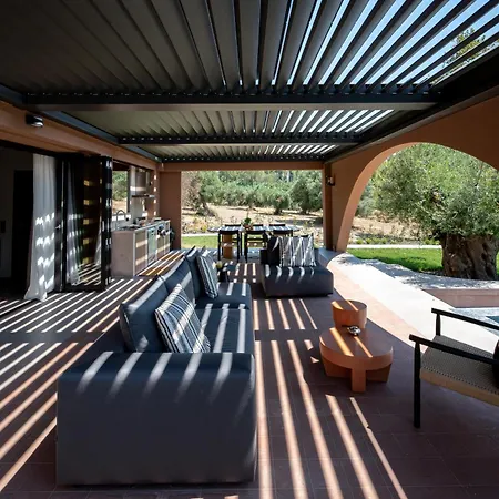 Akti Elia Chalkidiki With Private Pools Никити