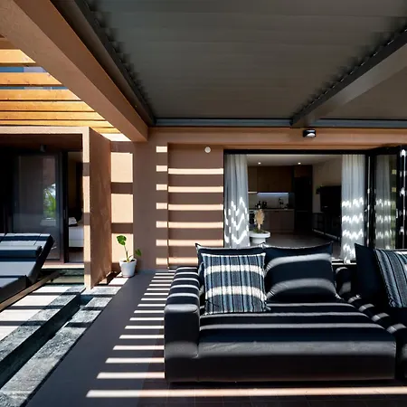 Луксозна вила Akti Elia Chalkidiki With Private Pools