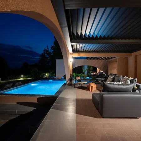 Akti Elia Chalkidiki With Private Pools Луксозна вила