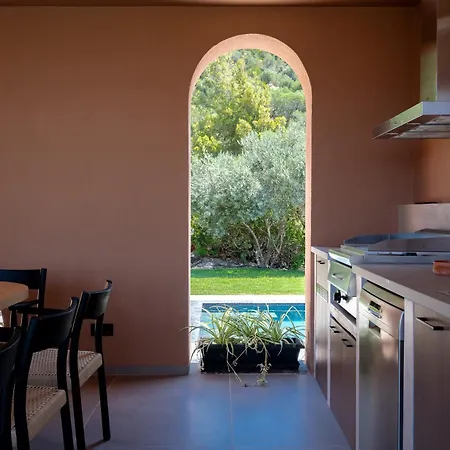 Akti Elia Chalkidiki With Private Pools Никити