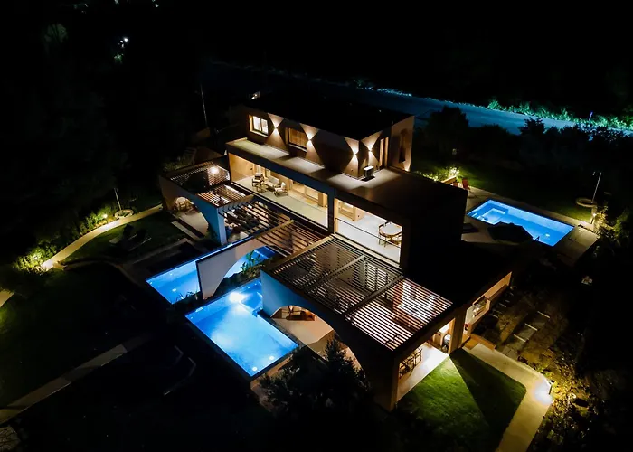 Akti Elia Chalkidiki With Private Pools *