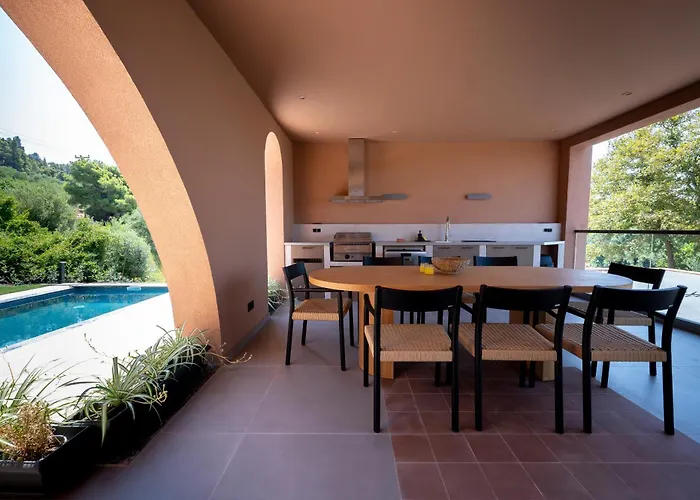 Akti Elia Chalkidiki With Private Pools 니키티